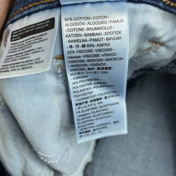 NWOT Levis 315 Women's Size 28 Shaping Bootcut Jeans Dark Wash Denim Stretch - Picture 9 of 12